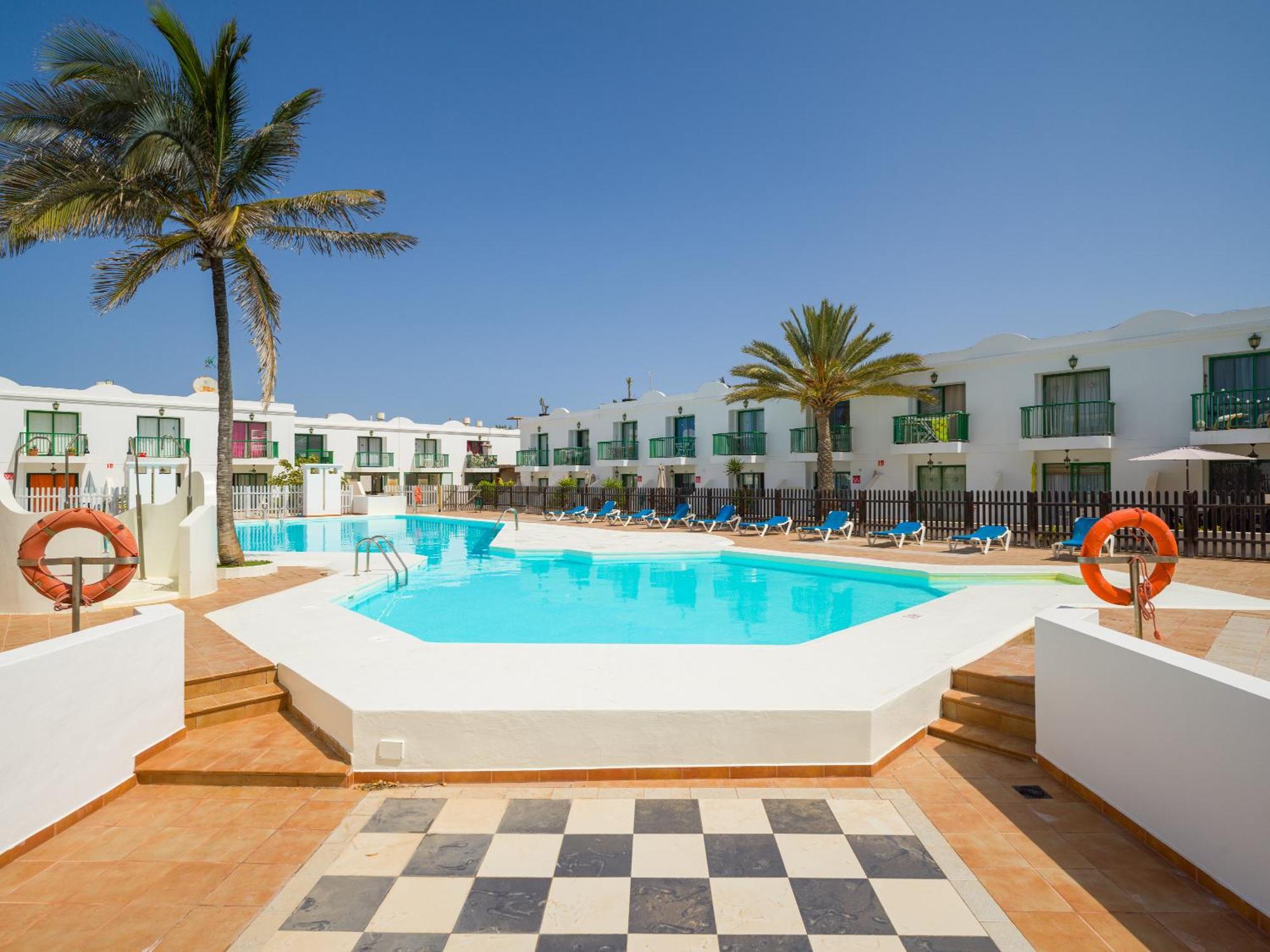 Blue Island Pool View & Wi-Fi By Irent Fuerteventura Lägenhet Corralejo Exteriör bild