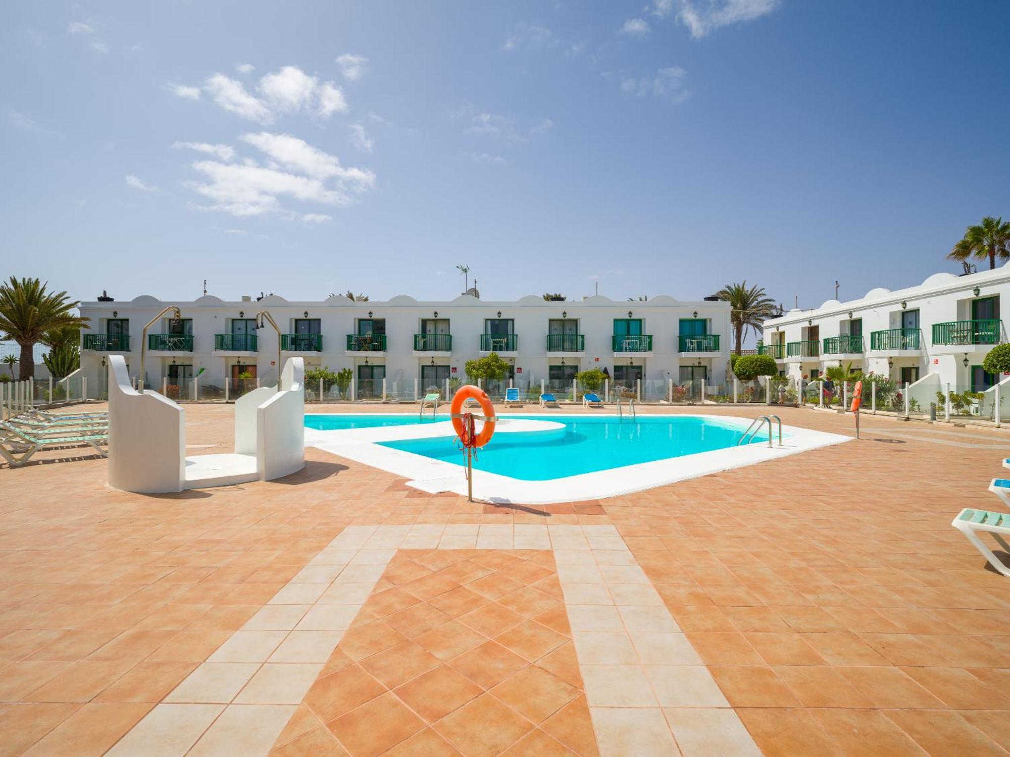 Blue Island Pool View & Wi-Fi By Irent Fuerteventura Lägenhet Corralejo Exteriör bild