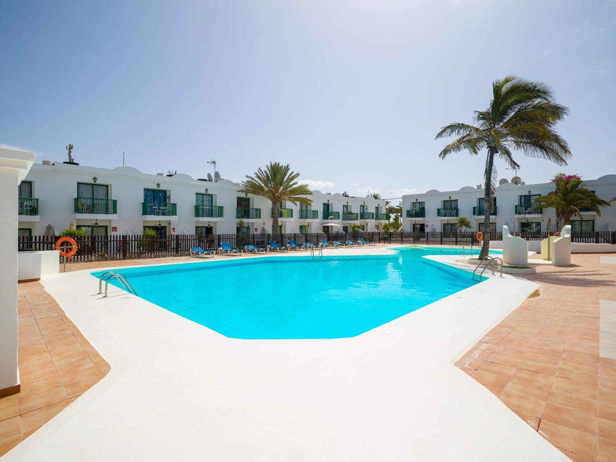 Blue Island Pool View & Wi-Fi By Irent Fuerteventura Lägenhet Corralejo Exteriör bild